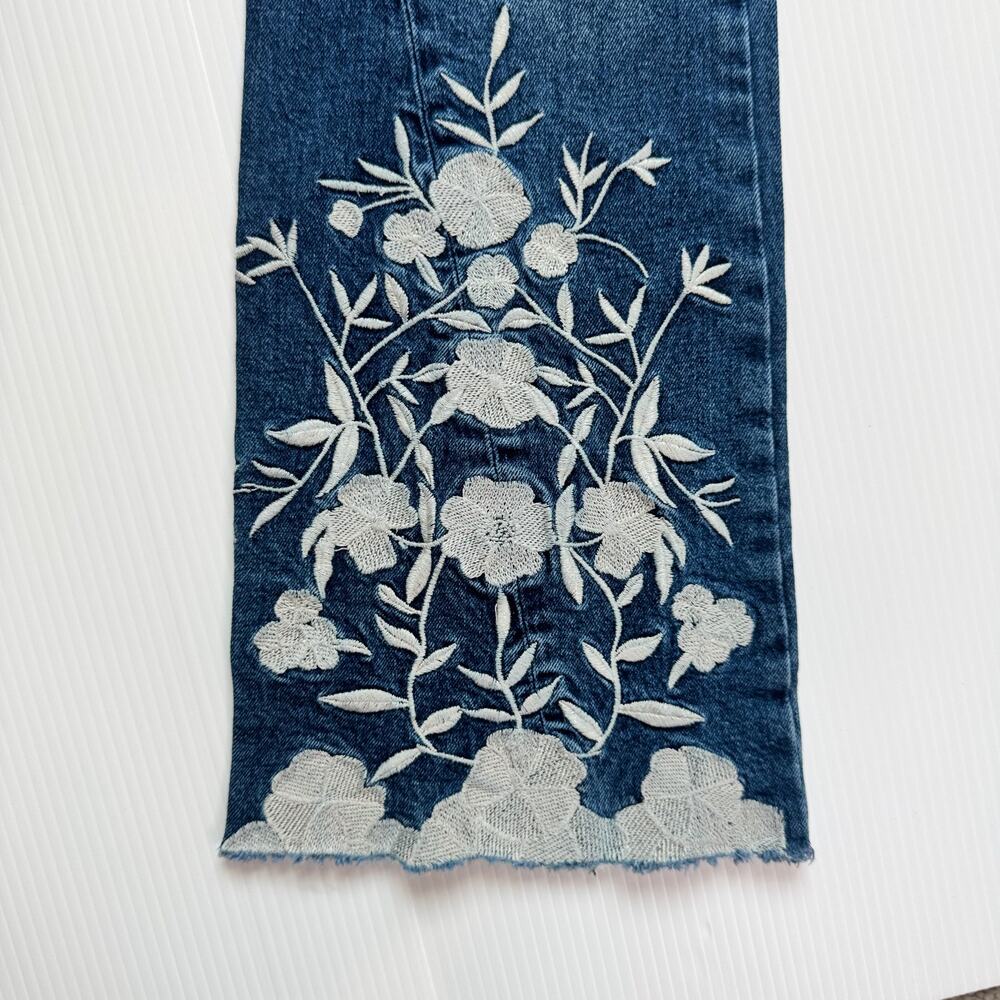 Anthropologie Pilcro Flare Jeans Women’s 26 Floral Embroidered Naturecore Boho - Picture 14 of 16